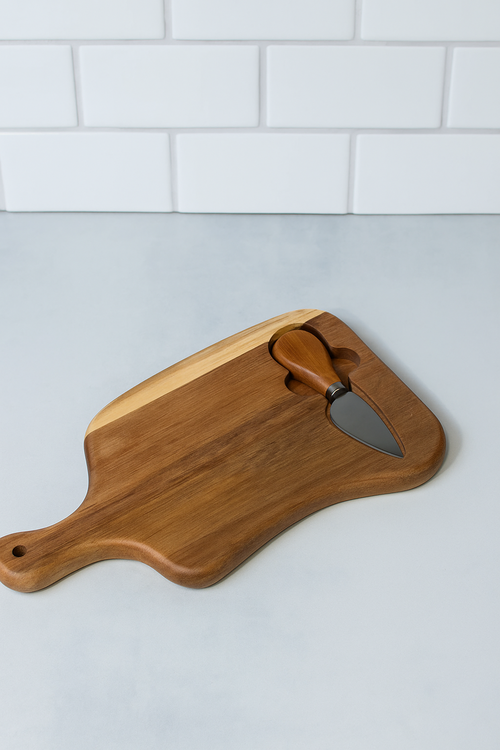 Tabla para quesos con cuchillo